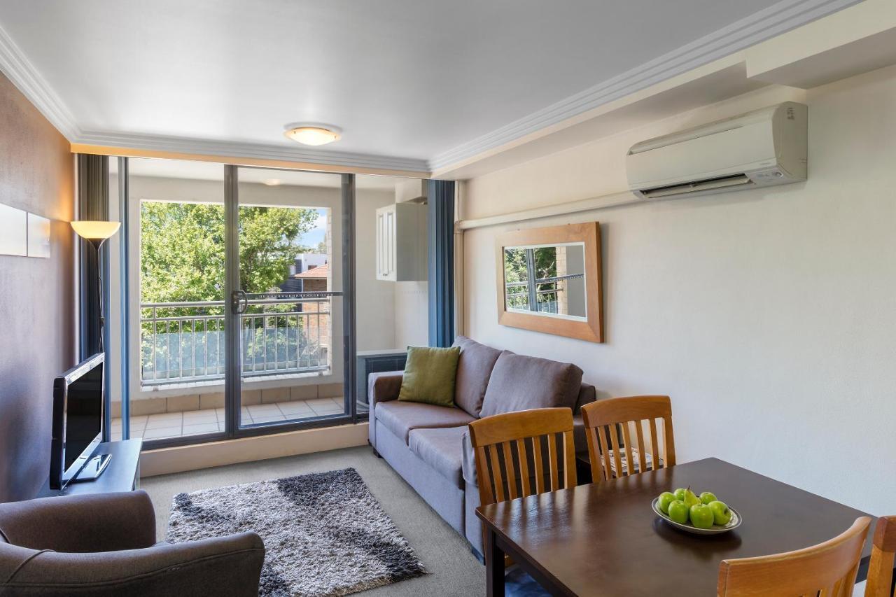 Waldorf Randwick Serviced Apartments エクステリア 写真