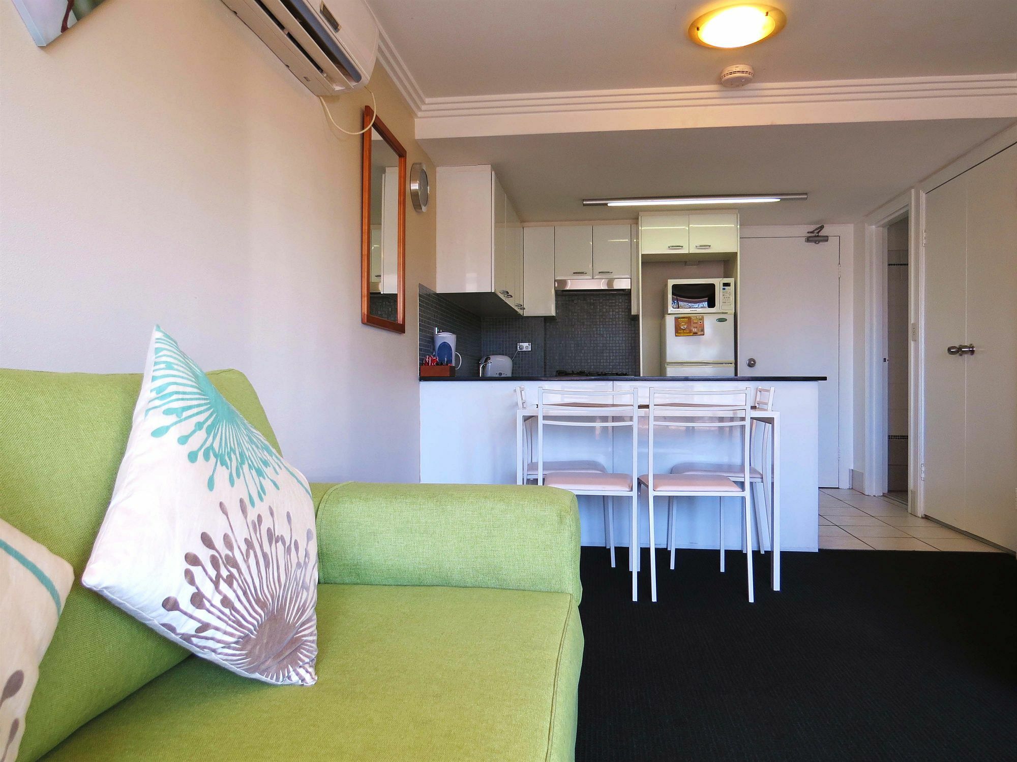 Waldorf Randwick Serviced Apartments エクステリア 写真
